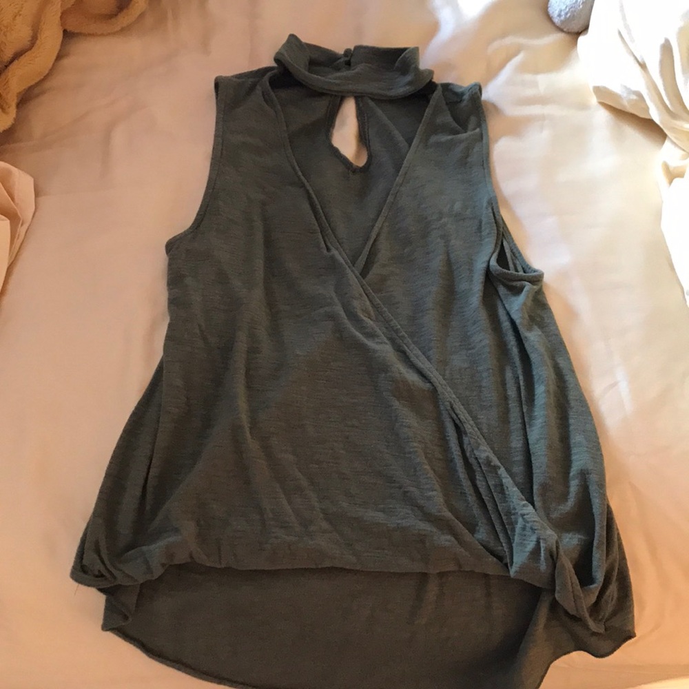 Open front green tank